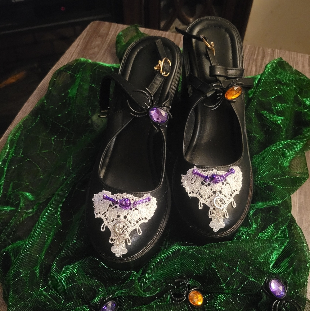 Black Halloween Heel Shoes Designed by Mariah